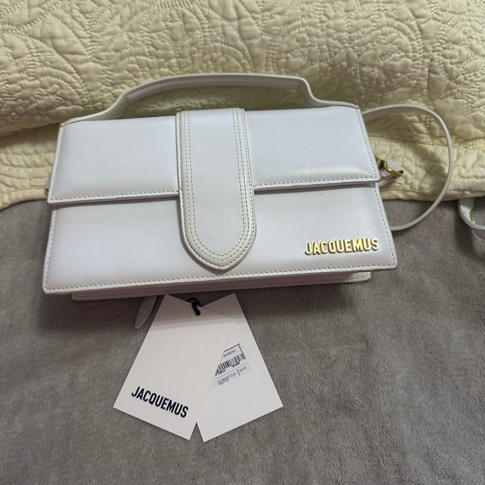 Jacquemus Le Grand Bambino Leather Crossbody Bag - Picture 13 of 16